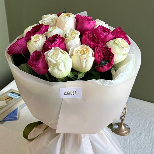 Пионовидные розы микс