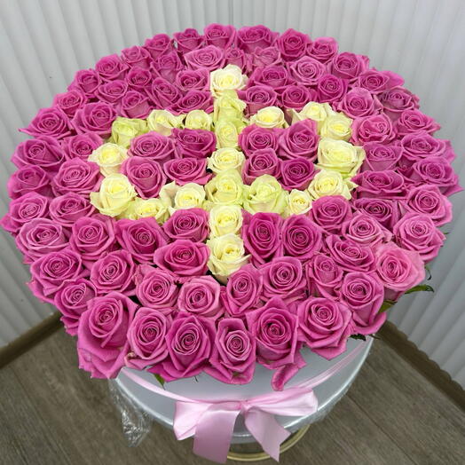101 роза микс в коробке