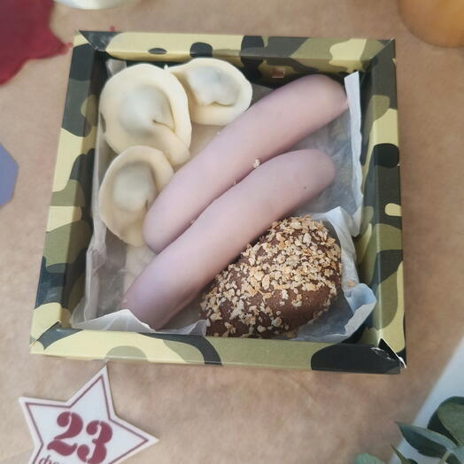 Сладкий мужской набор (сосиски, пельмени и картошка)