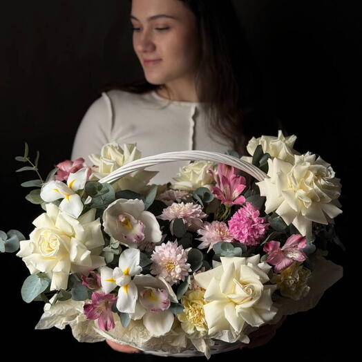 Корзина весенняя