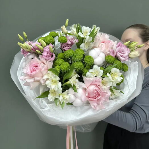 Сочный букет с хлопком