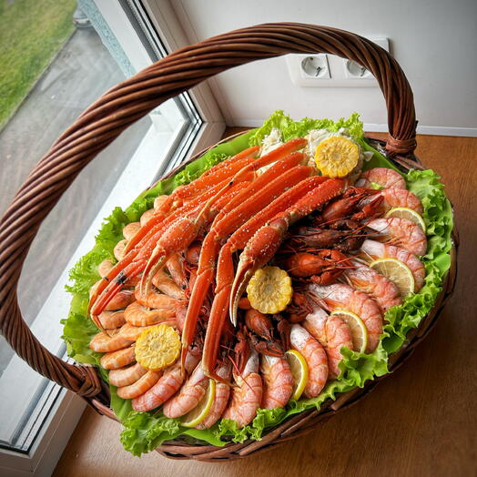 Мужской букет ( корзинка ) 45 см