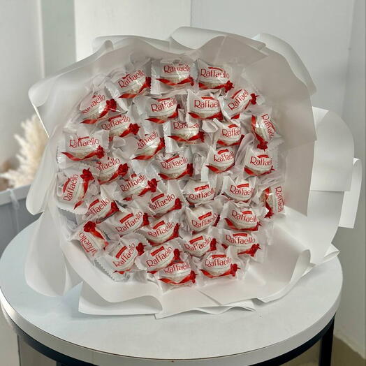 Букет Raffaello