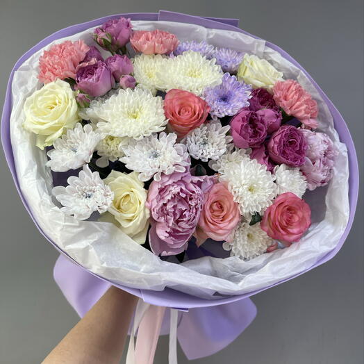 Букет из сборных цветов сиреневом цвете 💜