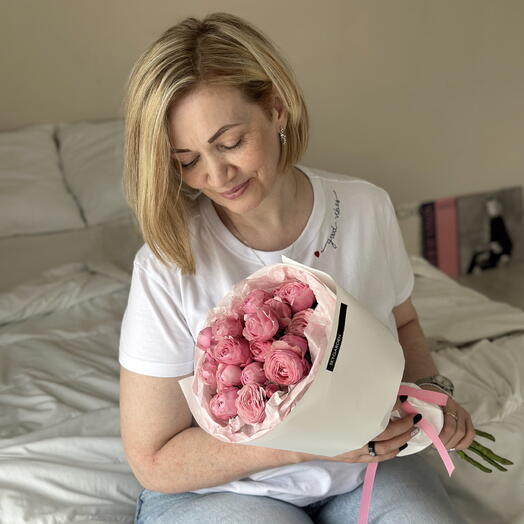 Пионовидные розы silva
