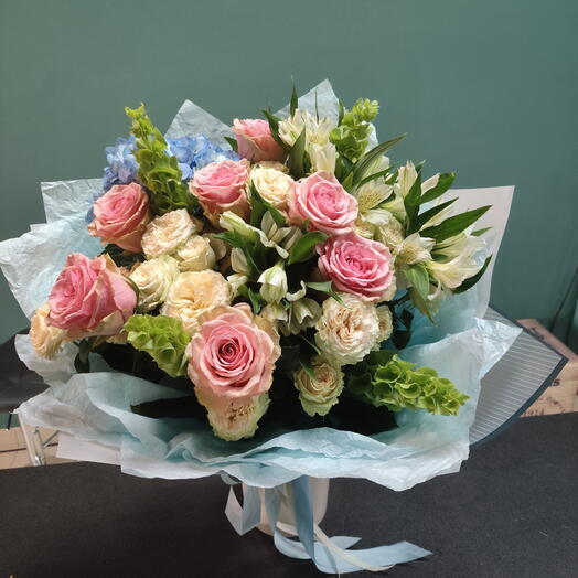 🌹🌹🌹Пышный букет в розово-голубых тонах