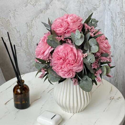 Моно композиция из стабилизированных роз «Pink expression»