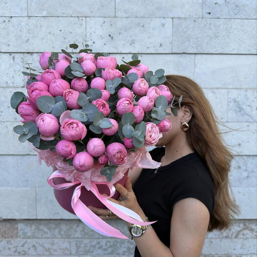 💗🌿 Букет «Утренний Жемчуг» / Кустовая роза   Эвкалипт в коробке
