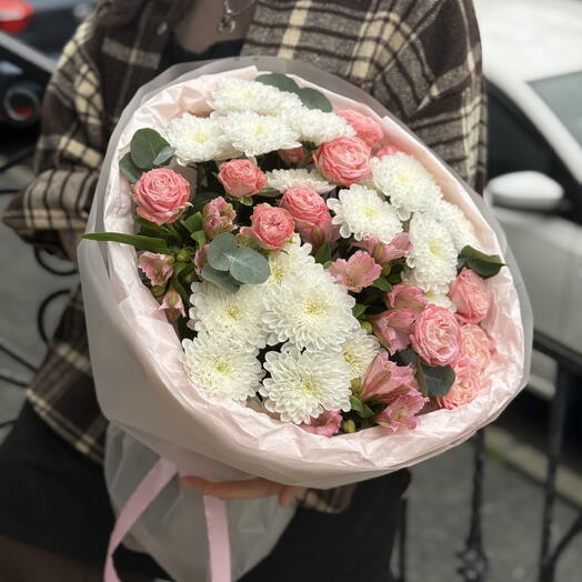 Пышный букет Камея