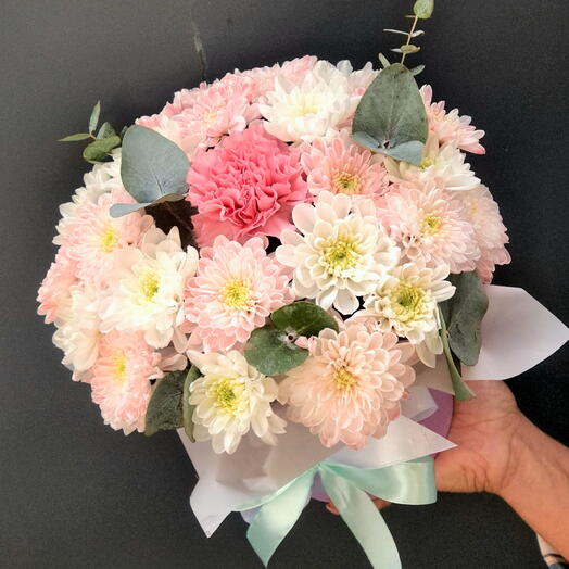 Цветы в коробке  002🌹💐💖