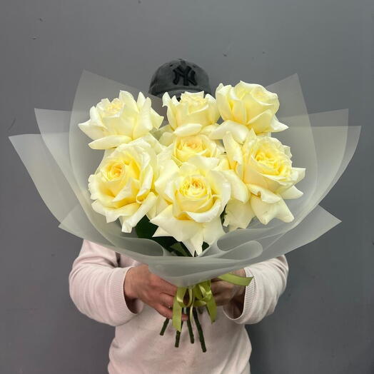 7 французских роз цвета шампань 🥂