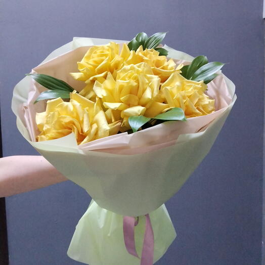 Букет из жёлтых роз 🌹