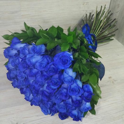 Букет из синих роз
