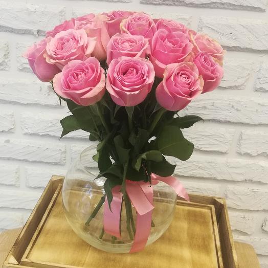 19 kenyan pink roses