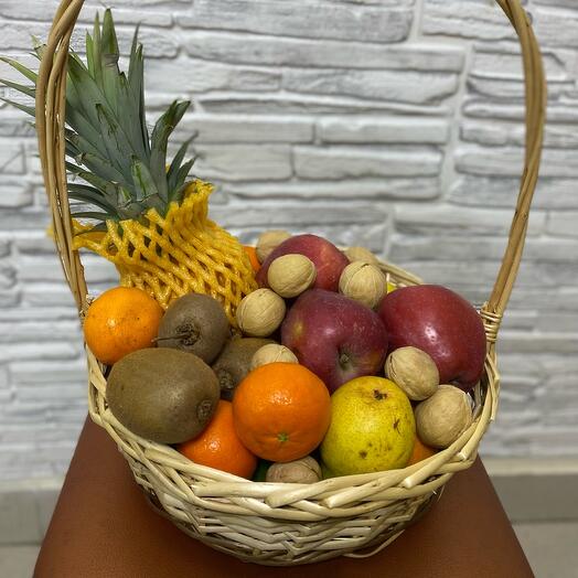 Корзина с фруктами 2