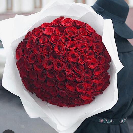 Un ramo de hermosas 101 Rosas
