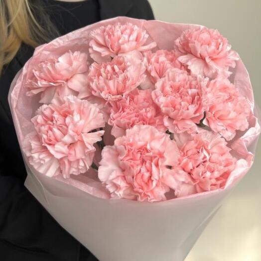 Bouquet of dianthuses