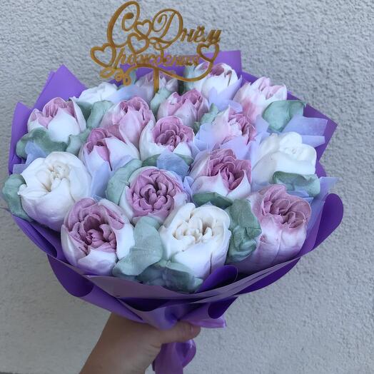 Bouquet of marshmallow lilac