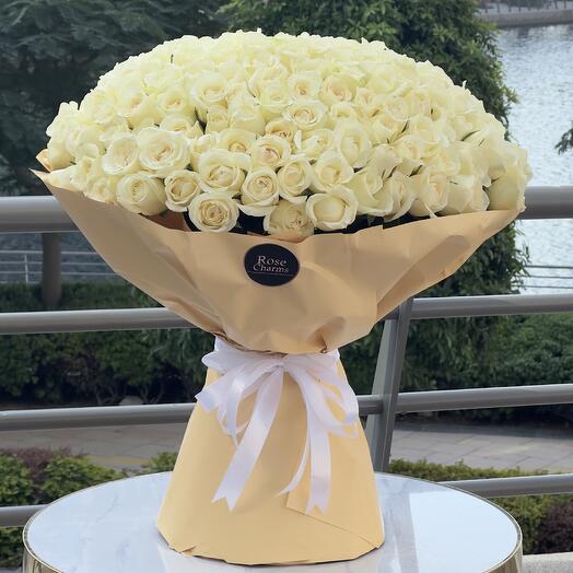 201 Snowdrop Serenade Bouquet