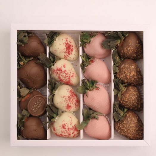 "16 клубник в бельгийском шоколаде ассорти"