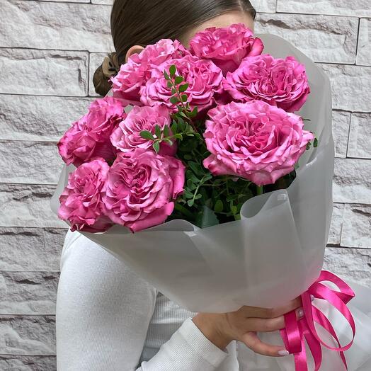 Bouquet of peony-shaped roses country blues
