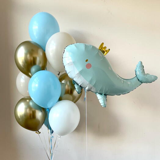 Кит в короне и связка шаров