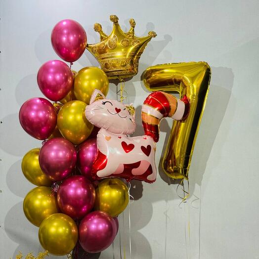Helium balloons with a cat and a crown for a 7th birthday, 23 pieces.