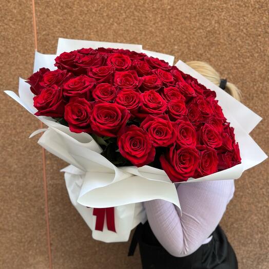 Моно из 51 красной розы