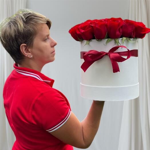 Цветы в коробке 25