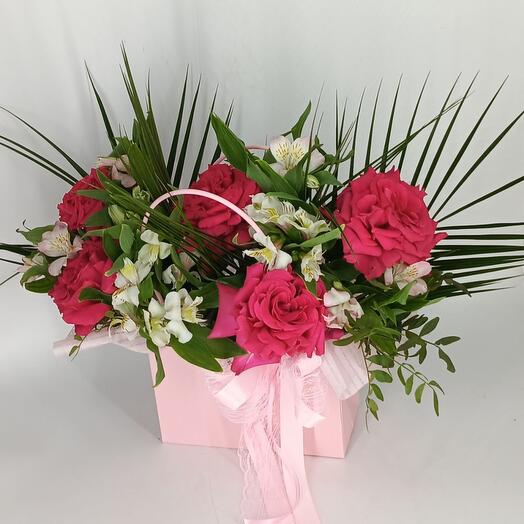 Handbag with flowers and French roses