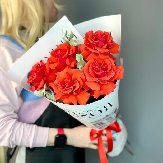 Французские розы и эвкалипт