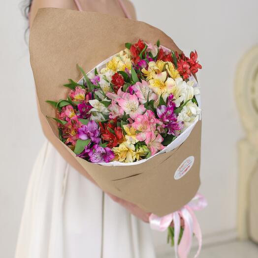 Альстромерия разноцветная в крафте 15 шт