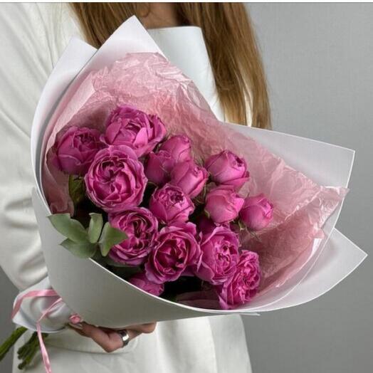 Букет комплимент пионовидных роз