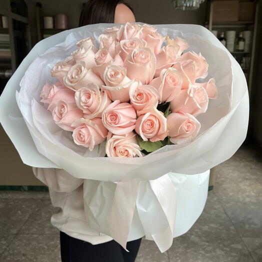 30 baby pink roses