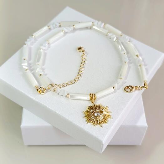 Чокер с натуральным перламутром с подвеской