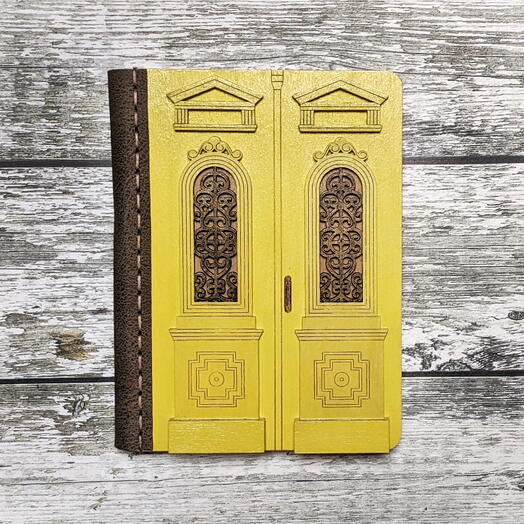 Notepad Belgradskaya door (Radishcheva St.)