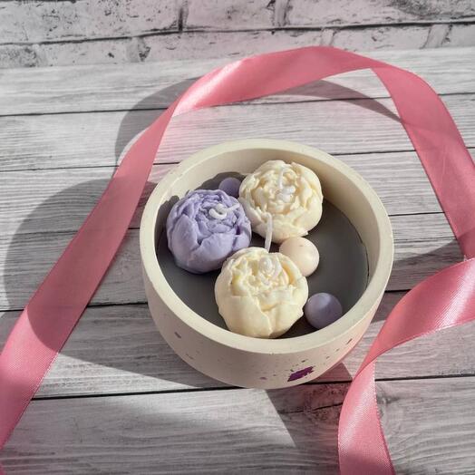 Свеча с ароматом орхидеи