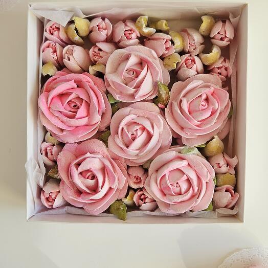 Зефирная композиция в квадратной коробке