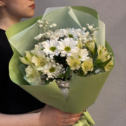 Букет из Альстромерий White x Хризантема Kennedy White x Гипсофила White