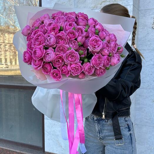 Большой шикарный букет с кустовой пионовидной розой 💕