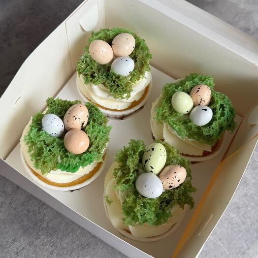 Cupcakes 4 pieces with buttercream for Easter