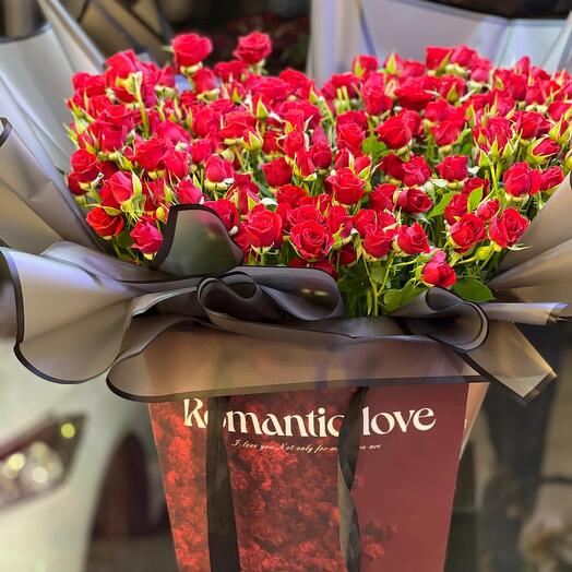 Premium baby rose red in a box