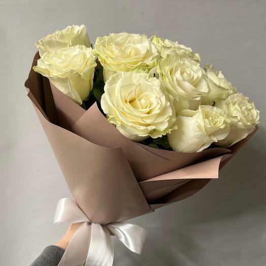 Букет из белых роз 11 шт