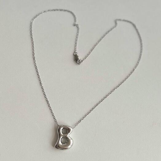Цепочка с буквой В