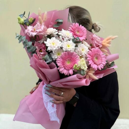 Букет "Розовый Вальс" с герберами, хризантемой и эустомой