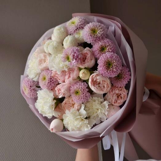 Авторский букет в розово-лиловых оттенках