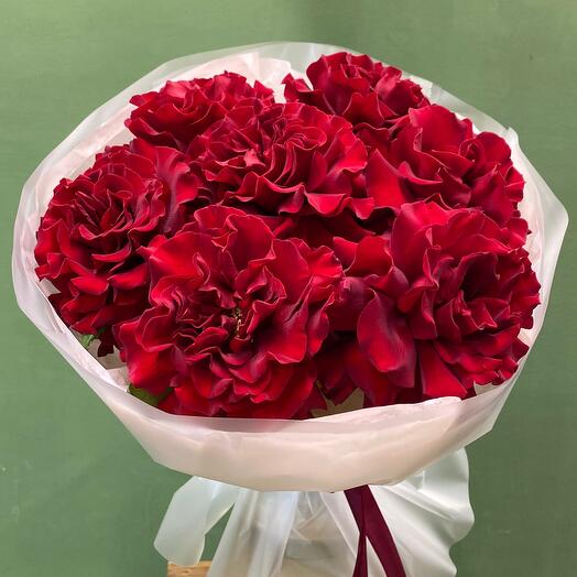 Букет из красных французских роз