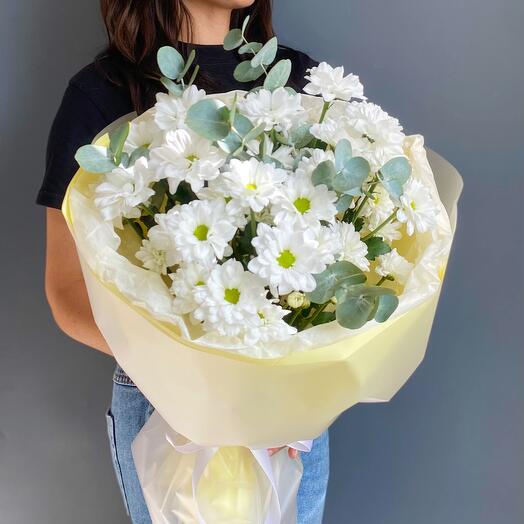 Букет хризантема ромашки, эвкалипт мб213