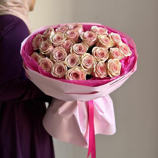 Букет "25 роз сорта джералдин"
