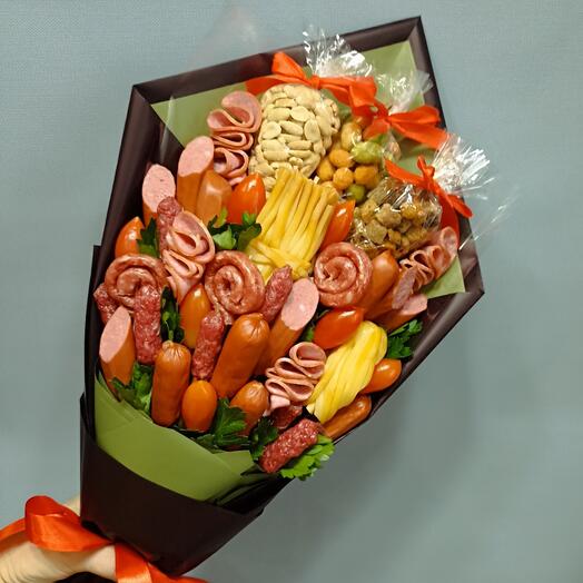 Букет из закусок к пенному